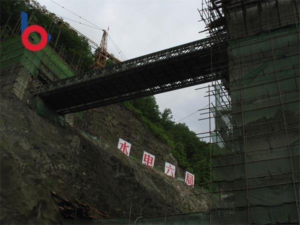 吉林省通化市中國水電六局，高空橋321（100）型30米雙排單層加強型